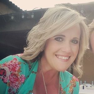 Meet your Posher, Tiffany